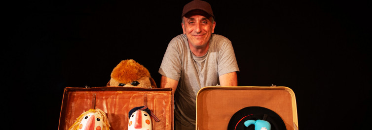 Magín Blanco vuelve con un nuevo libro-disco, 