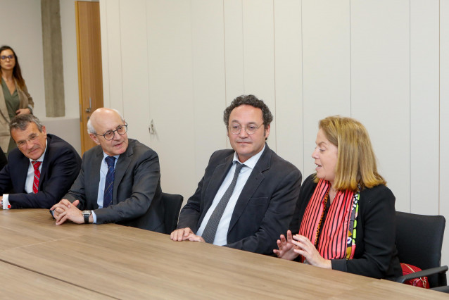 (I-D) El fiscal jefe de Pontevedra, Juan Carlos Aladro; el fiscal Superior de Galicia, Fernando Suanzes; el fiscal general del Estado, Álvaro García Ortiz, y la fiscal jefe de Vigo, Susana García Baquero.
