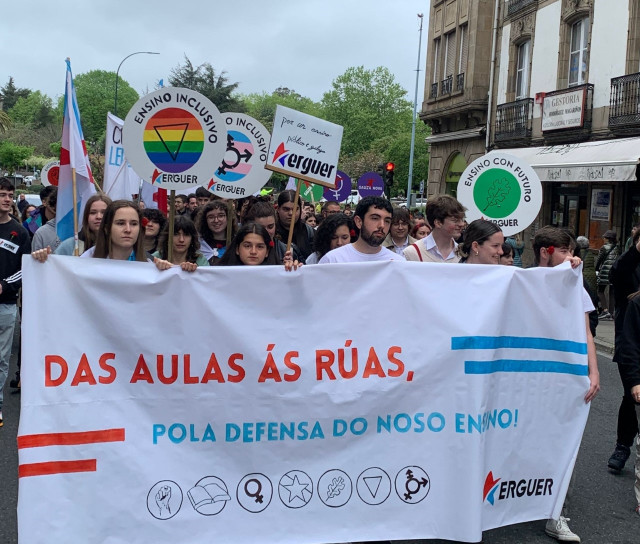 Movilización de estudiantes en la huelga convocada por Erguer