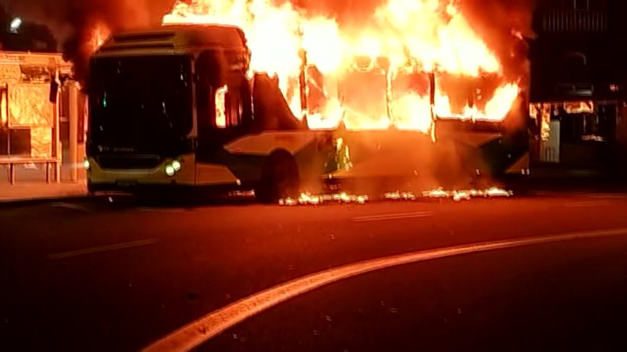 Autobus vitrasa incendio