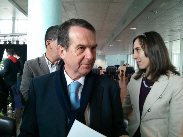 ​Abel Caballero se lanza a despertar el PSdeG