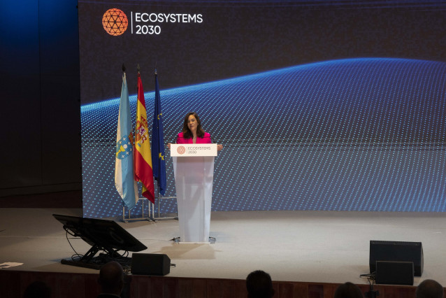 La alcaldesa de A Coruña, Inés Rey, en la inauguración de Ecosystems