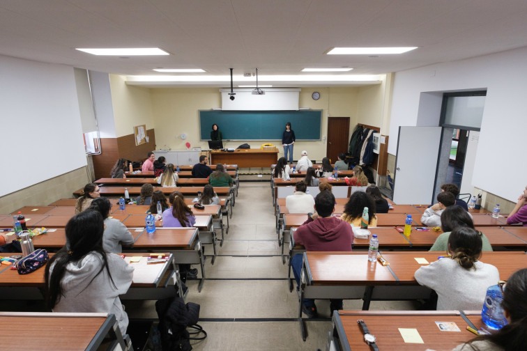 ¿Y si la USC rechaza la descentralización de Medicina? Los escenarios con UDC y UVigo pidiendo su facultad