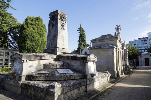 Archivo - Panteones en el cementerio de Pereiró, a 21 de octubre de 2021, en Vigo, Galicia, (España). El cementerio de Pereiró fue abierto a finales del siglo XIX para sustituir al de Picacho, primero de carácter municipal en Vigo. El cementerio de Pereir
