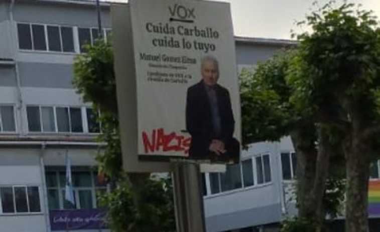 Vox denuncia vandalismo contra sus carteles electorales en Carballo, Santiago, Meis y Lugo