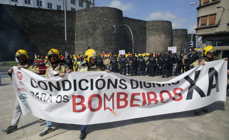 Los bomberos comarcales de Lugo comienzan la huelga, que se iniciará en toda Galicia el 15 de junio