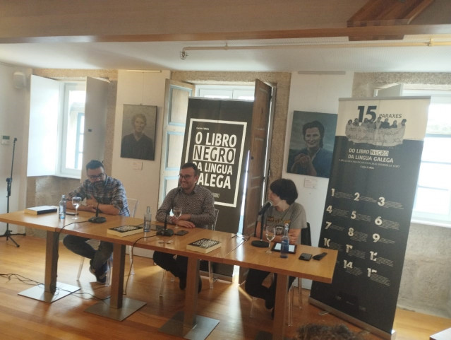 El autor del 'O libro negro da lingua galega' cuenta sus planes para su próximo libro sobre la 