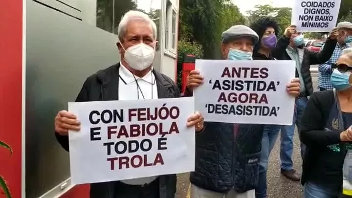 Protesta contra la falta de personal en las residencias de mayores