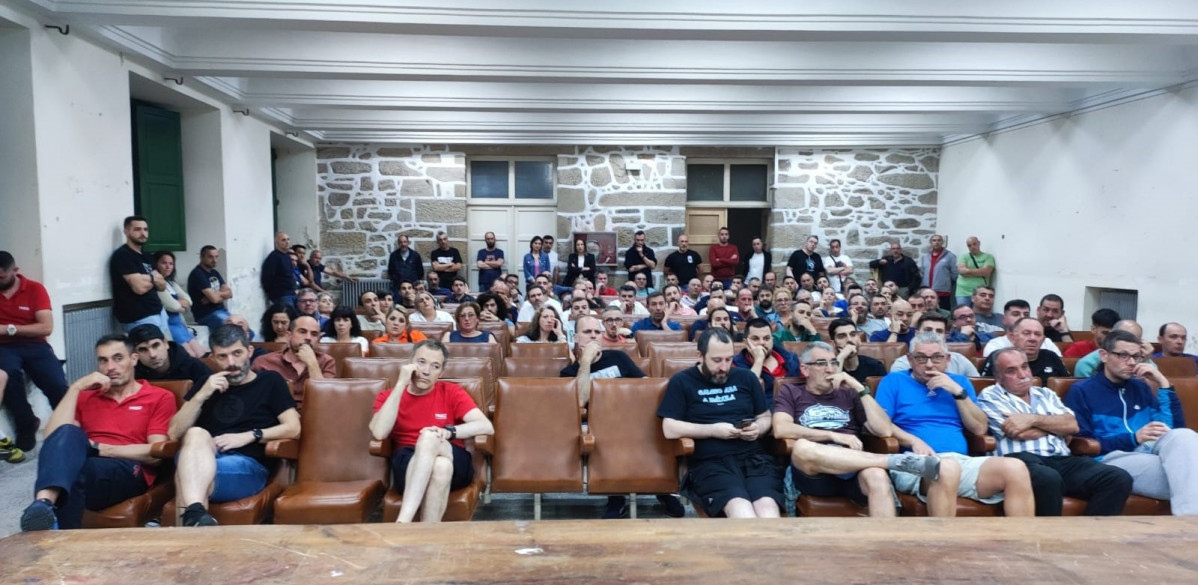 Asamblea del sector del comercio en Pontevedra en una imagen de CIG