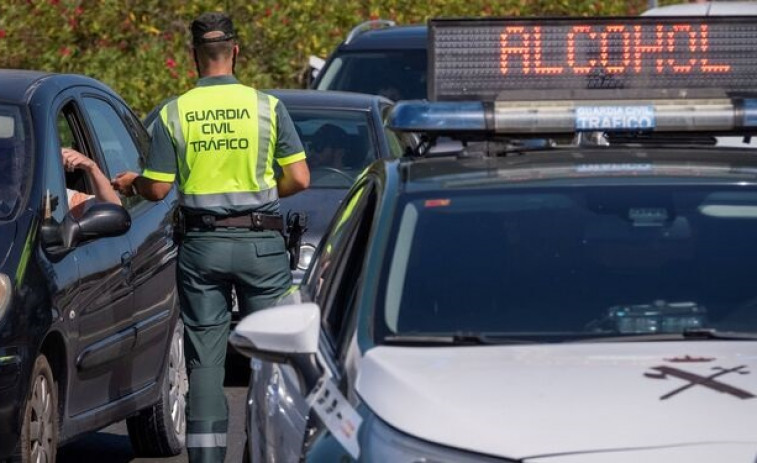 Casi la mitad de los fallecidos en accidentes de coche dieron positivo en alcohol o drogas