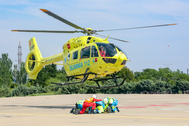 Un helicóptero del Summa 112.