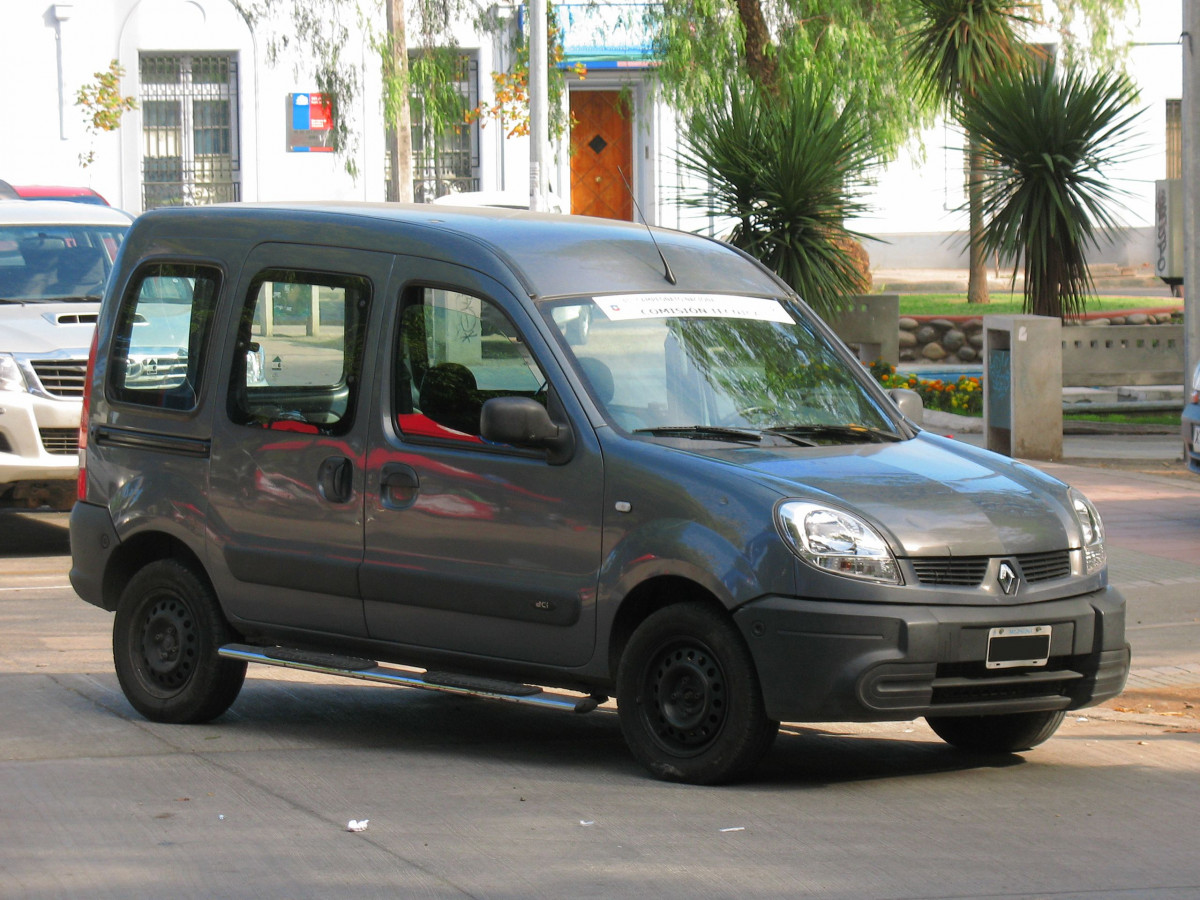 Renault Kangoo 1.5 dCi 2010 similar a la afectada por la sentencia de Pontevedra en una foto de order 242 publicada bajo Creative Commons Attribution Share Alike 2 0 Generic en wikimedia