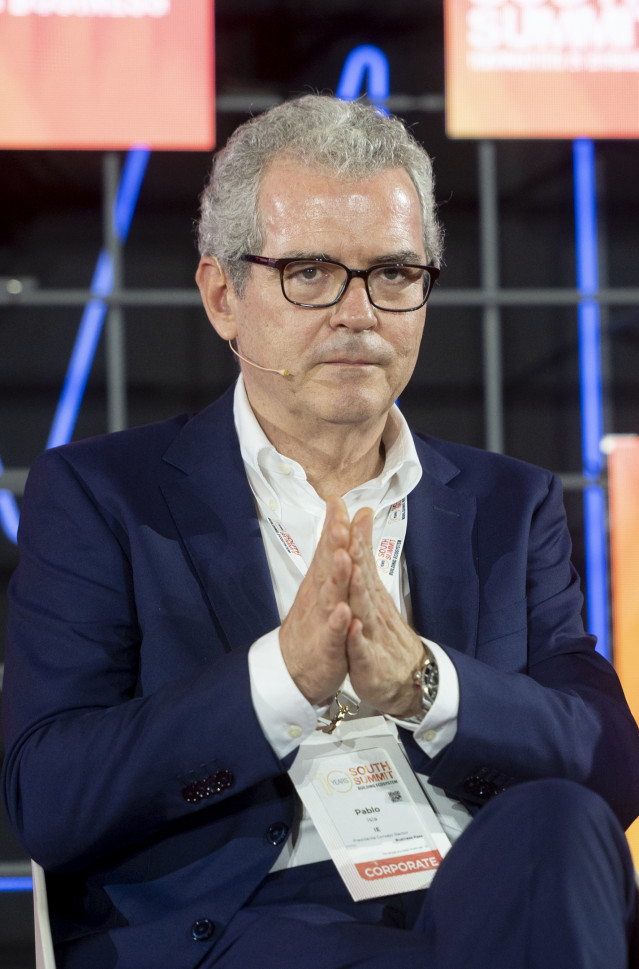 Archivo - El expresidente de la Ejecutiva de Inditex, Pablo Isla, durante una charla en la primera jornada del South Summit Madrid 2022, en La Nave de Madrid, a 8 de junio de 2022, en Madrid (España). South Summit, co-organizado por IE University, es un e