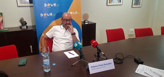 Down Galicia denuncia ante la justicia a la Consellería de Educación por la discriminatoria orden de ayudas para material escolar.