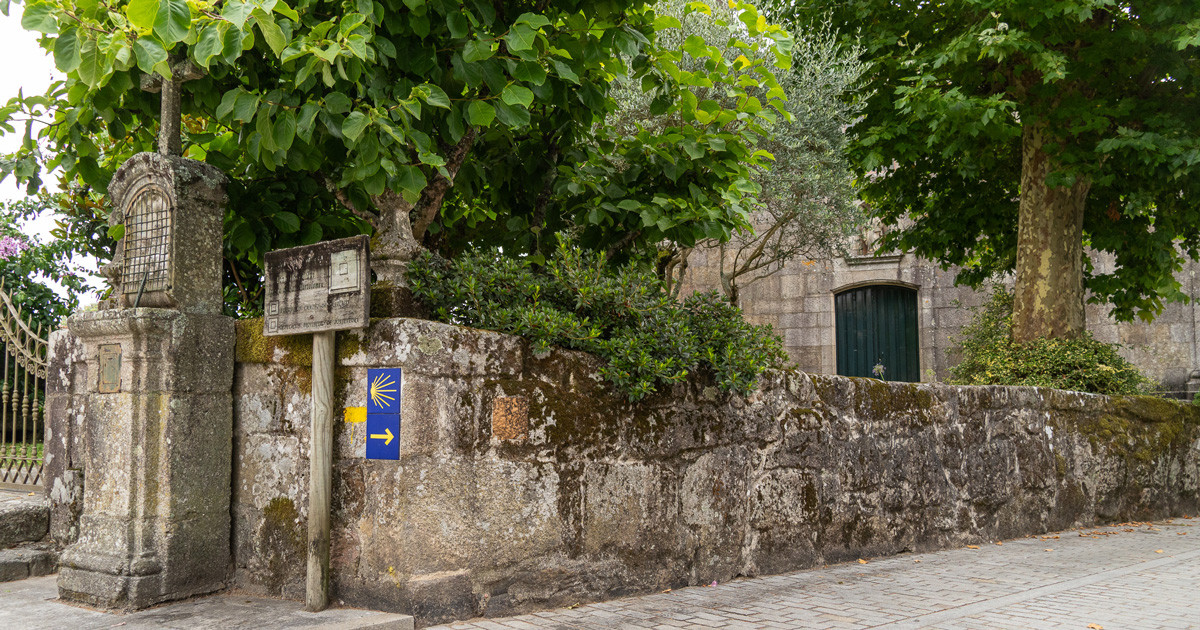 Concello de tui san bartolomeu exterior