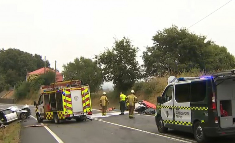 Accidente mortal tras chocar dos coches en Xunqueira de Espadanedo (Ourense)