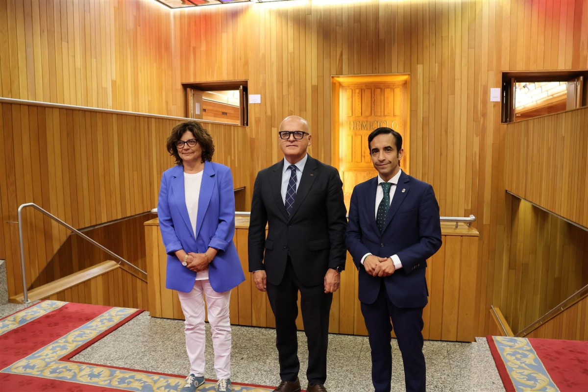 Carme da Silva (BNG), Manuel Baltar (PP) y José Manuel Rey Varela (PP), los senadores elegidos por el Parlamento de Galicia en representación de la Comunidad gallega