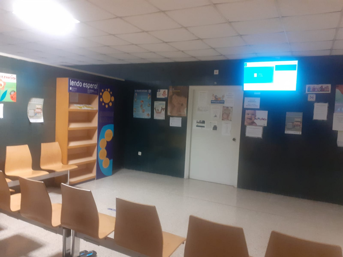 Ambulatorio de Chantada desierto en una foto remitida por J M Rodriguez Paz