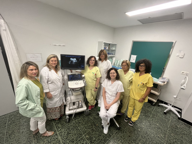 El Área Sanitaria de Santiago de Compostela instala 11 nuevos ecógrafos con una inversión de 900.000 euros de la Xunta