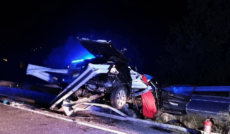 Accidente en Chantada en agosto en el que murieron dos ju00f3venes de 18 au00f1os tras  cruzu00e1rseles unos jabalu00edes