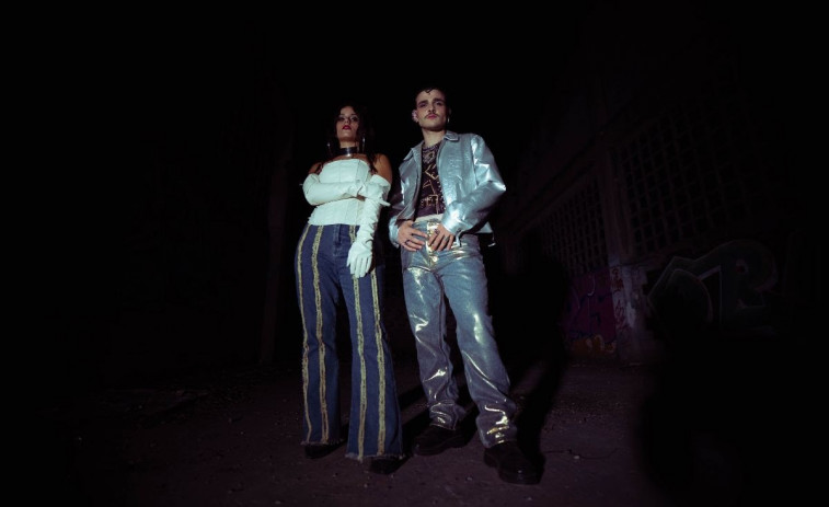 Mondra y Aida, de Tanxugueiras, colaboran en el single 'Ruando'