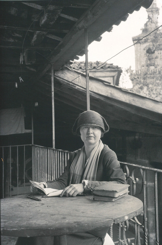 La fotógrafa americana Ruth Matilda Anderson.