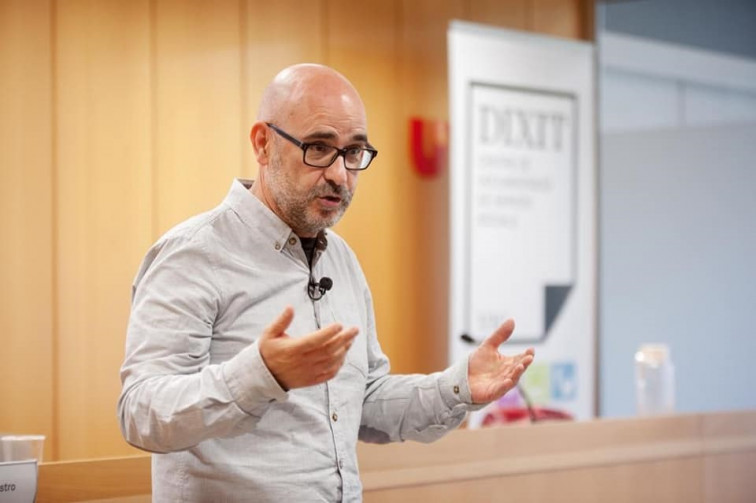 Francisco Castro dimite como director xeral de la editorial Galaxia tras la polémica con escritores y extrabajadores