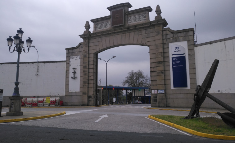 Una militar atropella en las puertas de Navantia Ferrol a un miembro del comité de empresa que participaba en un piquete
