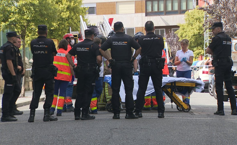 Dos obreros heridos en una construcción en Ourense, donde se desplomaron las escaleras del edificio