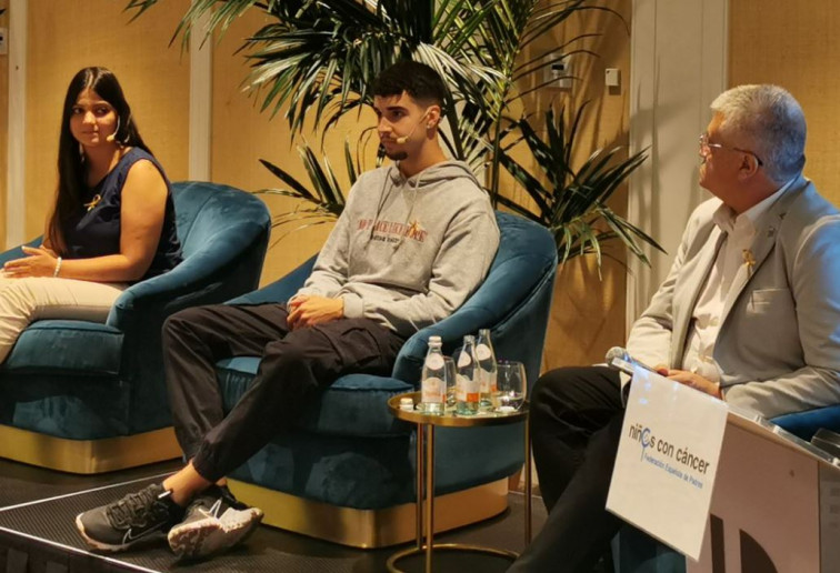 Adolescentes con cáncer piden acabar con la discriminación que soportan en los hospitales