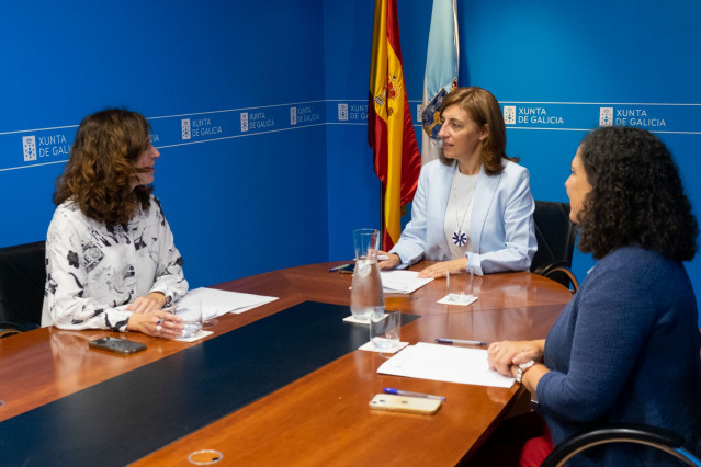 A vicepresidenta segunda e conselleira de Medio Ambiente, Territorio e Vivenda, Ángeles Vázquez, reunirase coa alcaldesa de Oia. .  foto xoán crespo