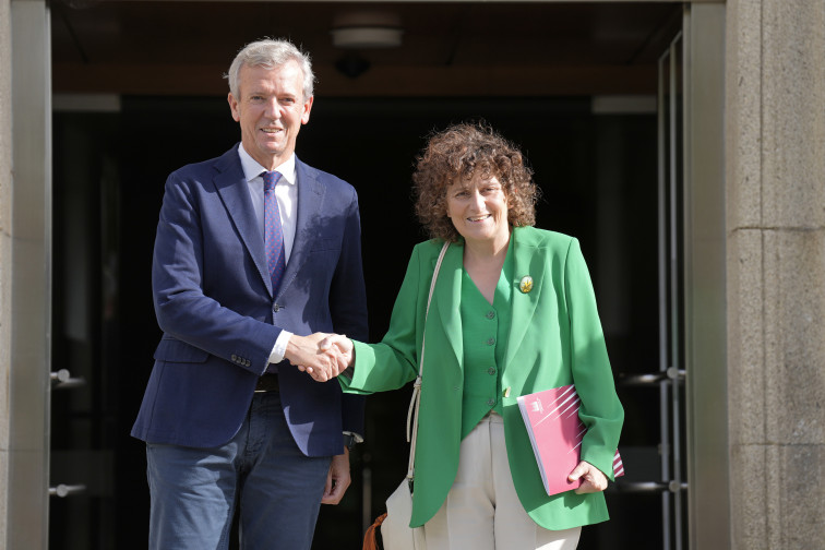 Principio de acuerdo entre Xunta y Santiago sobre tasa turística y capitalidad