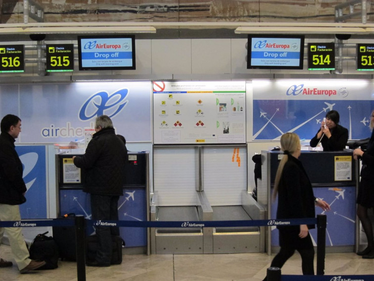 Air Europa insta a sus clientes a cancelar sus tarjetas de crédito tras sufrir un ciberataque y exponer sus datos