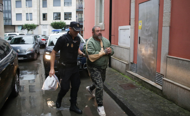 El presunto neonazi detenido en Sober, Lugo, queda libre con cargos