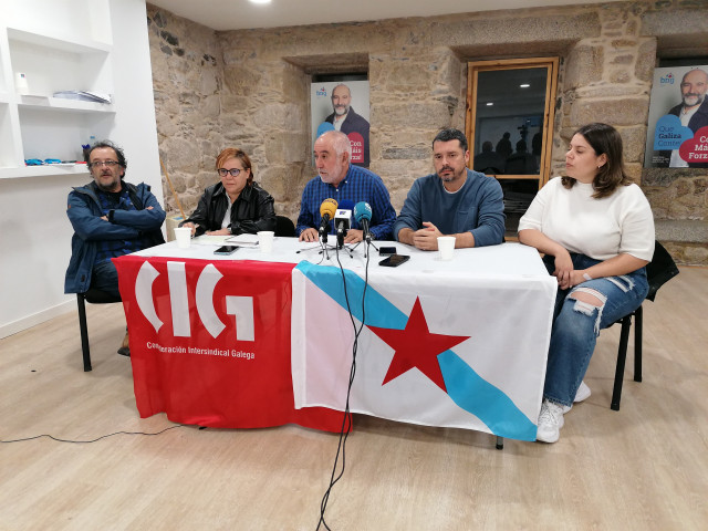 Rueda de prensa de la CIG y BNG por el fondo de composición para las víctimas del amianto