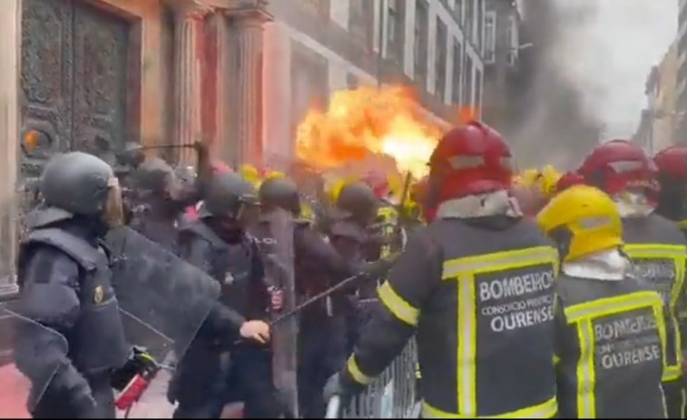 Bomberos comarcales desconvocan huelga tras principio de acuerdo justo antes de la campaña