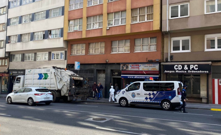 Varios detenidos en la inspección de de un edificio en la ronda de Nelle en A Coruña