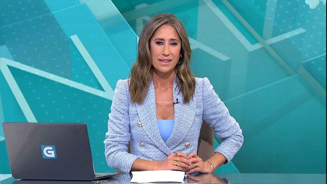 Marta Darriba, periodista y presentadora del 'Telexornal' de la Televisión de Galicia (TVG).