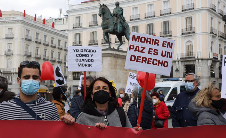 Xunta pasa a Fiscalía el caso de la madre que quiere paralizar la eutanasia de su hija en Compostela