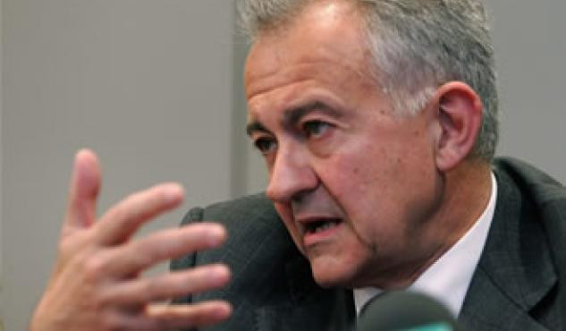 Méndez ve su candidatura 