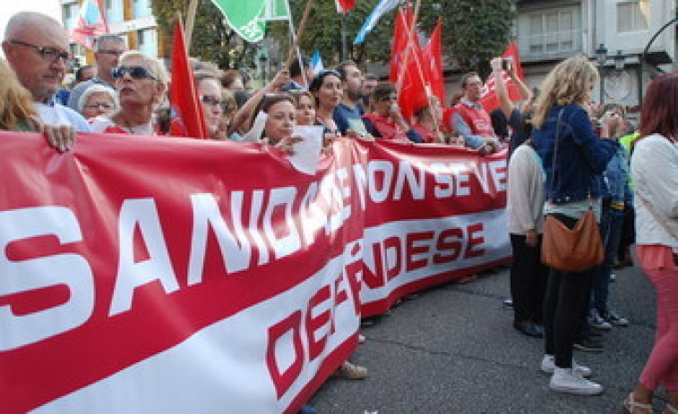 ​CCOO critica a “campaña electoral permanente” do Sergas