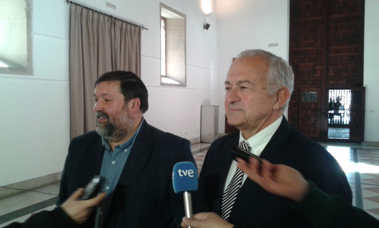 ​O exministro Caamaño apoia a Méndez Romeu como o candidato da 