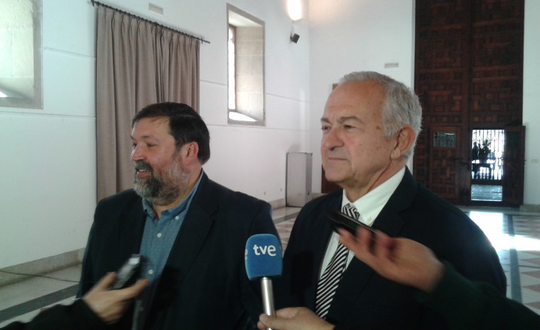 ​O exministro Caamaño apoia a Méndez Romeu como o candidato da 