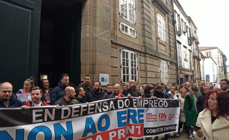 Despidos en Einsa Print en As Pontes al aceptar los trabajadores un ERE extintivo