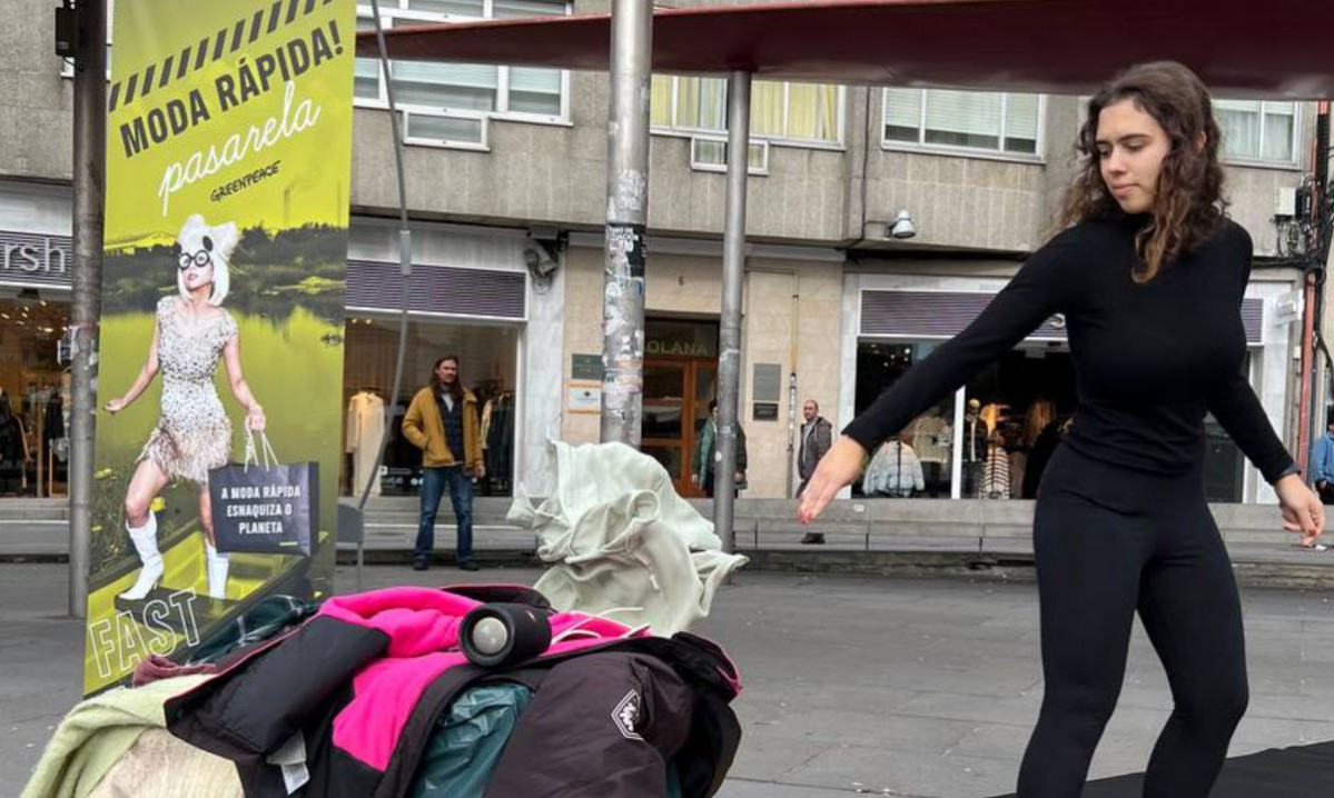 Pasarela contra la moda ru00e1pida de Greenpeace en Galicia