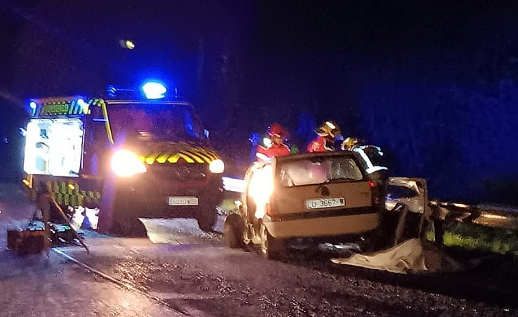 Un fallecido en accidente de tráfico entre un turismo y una furgoneta en Fonmiñá, A Pastoriza, Lugo