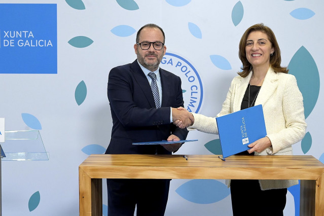 Archivo - La  vicepresidenta segunda y conselleira de Medio Ambiente, Territorio e Vivenda, Ángeles Vázquez, visita las instalacións del Centro Tecnolóxico de Investigación Multisectorial (CETIM).