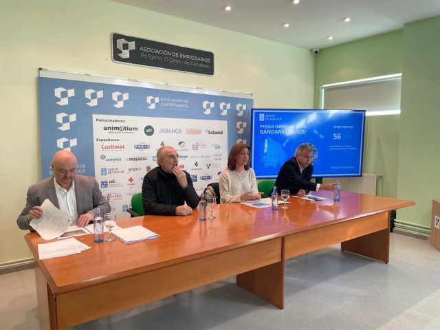 La conselleira de Medio Ambiente, Territorio e Vivenda, Ángeles Vázquez, durante la rueda de prensa convocada para informar sobre la ampliación del polígono empresarial de As Gándaras. En Lugo, a 1 de diciembre de 2023.