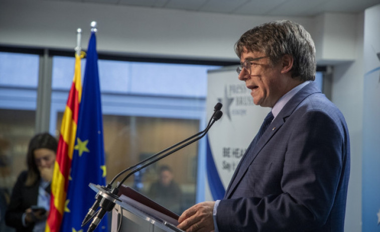 Pedro Sánchez recibe carbón de Puigdemont y sus amigos