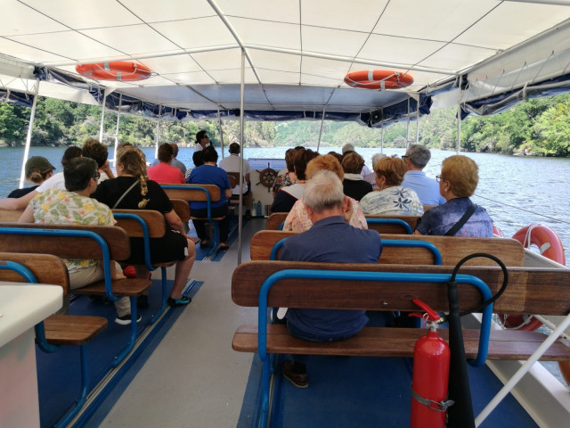 Record en las rutas fluviales por la Ribeira Sacra de la Diputación de Lugo con más de 60.000 personas esta temporada